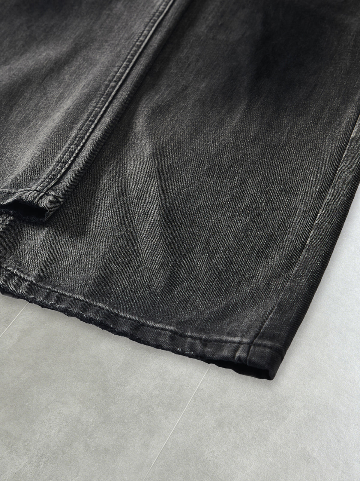 One Piece skull Swaps Jeans